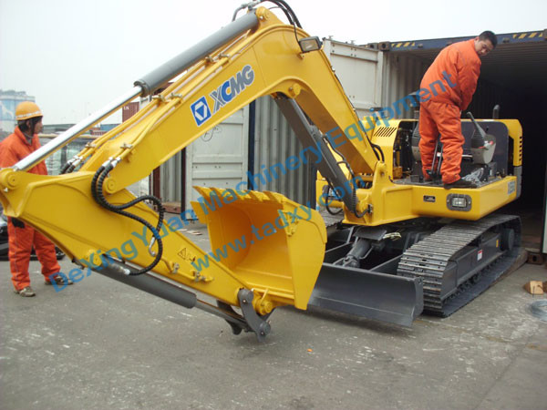 c鿴ԔϢ}Mini excavator pacing xΔ1553