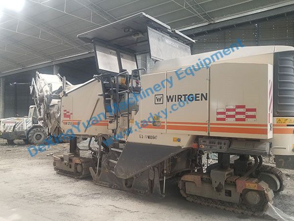 c鿴ԔϢ}Wittgens milling machine W215 xΔ1252